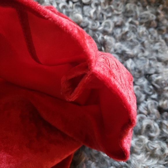Vintage Victoria's Secret Red Velvet Crop Cami - Picture 7 of 7